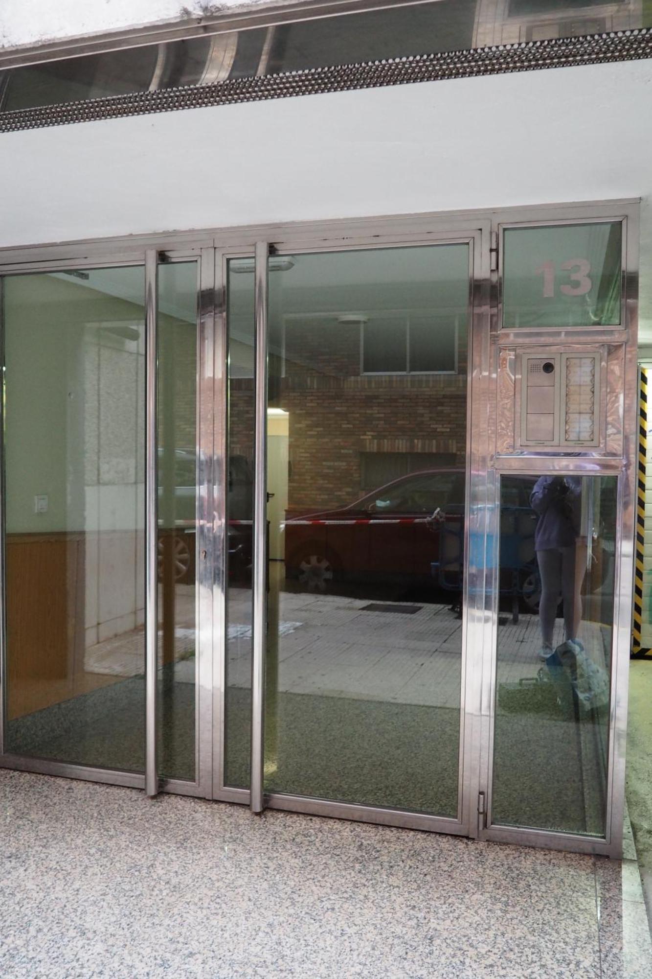 Moderno Apartamento Con Garaje Privado En El Centro De Vigo Bagian luar foto