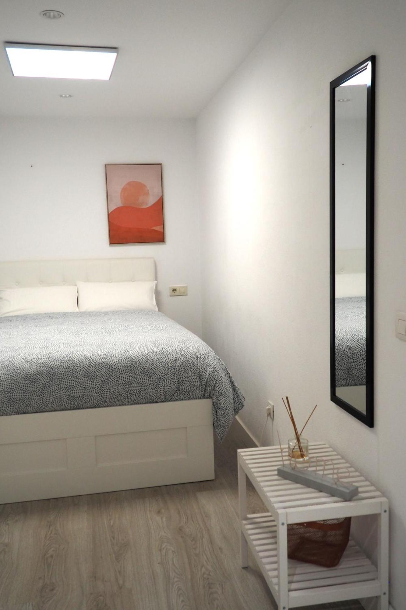 Moderno Apartamento Con Garaje Privado En El Centro De Vigo Ruang foto