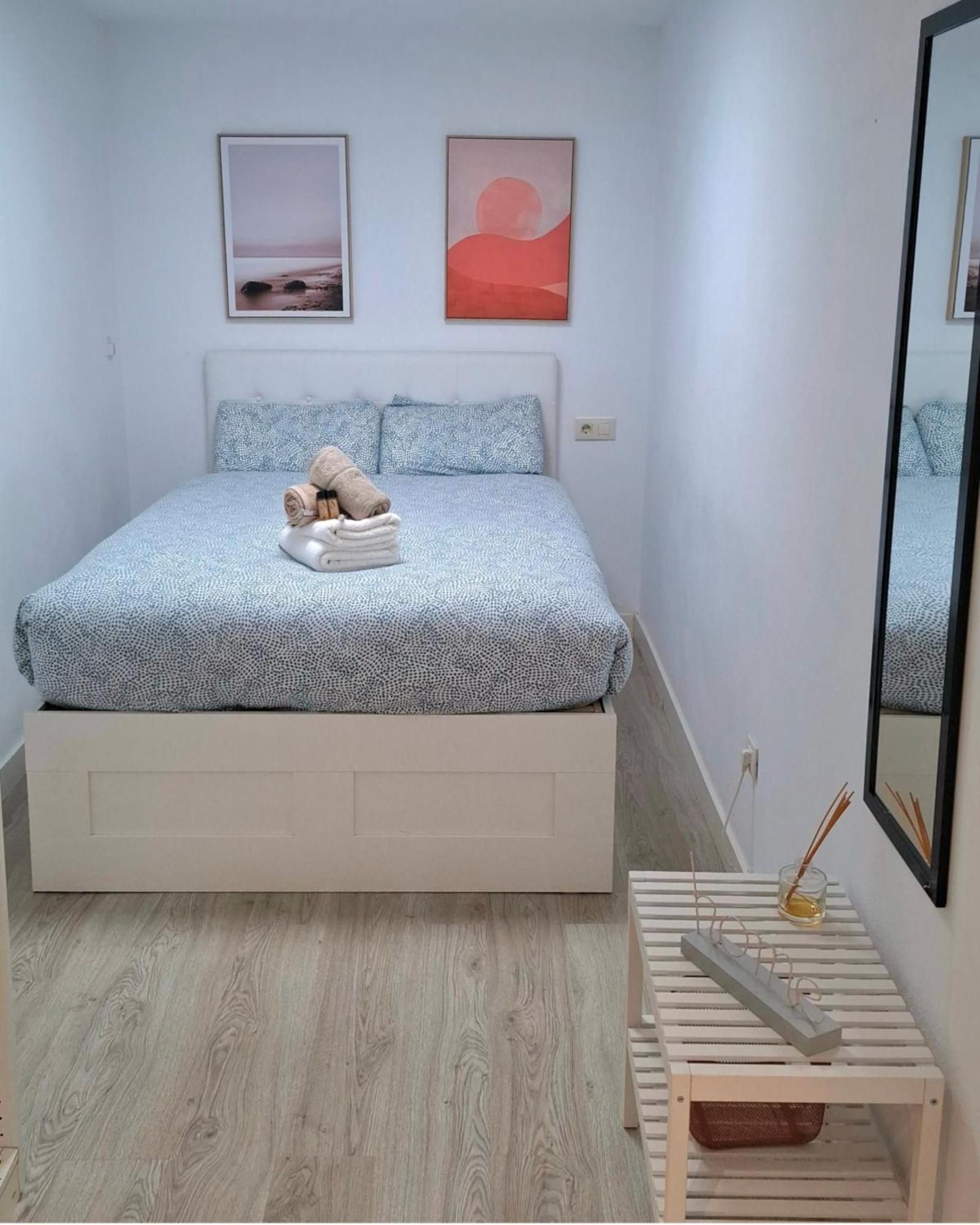 Moderno Apartamento Con Garaje Privado En El Centro De Vigo Bagian luar foto